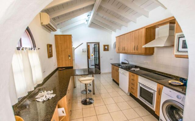 Villa Michelle - LH114 By Villas Now Ltd