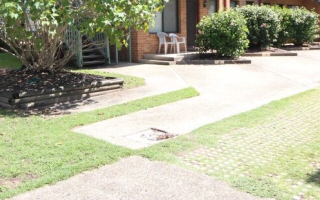 Dunbar Court  Unit 5 at South West Rocks