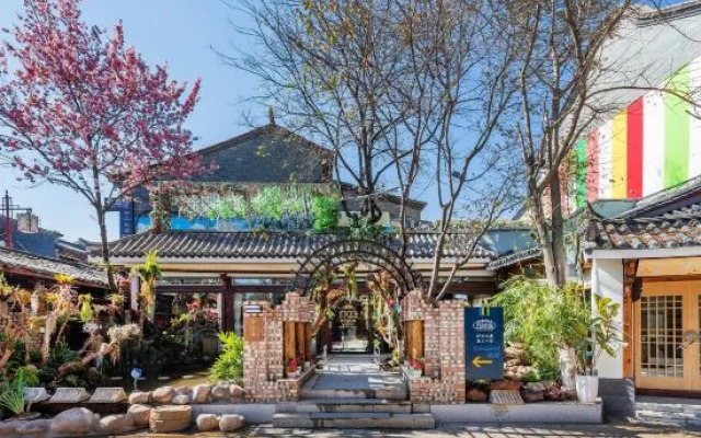 Yunnan Zhu Boutique Homestay