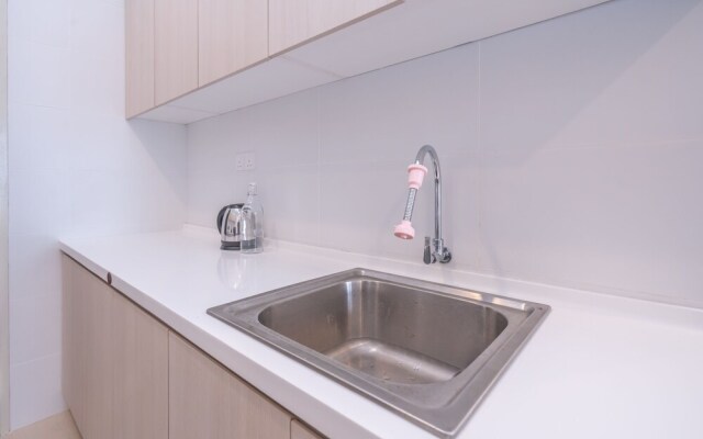 OYOHome 89448 Extraordinary Studio