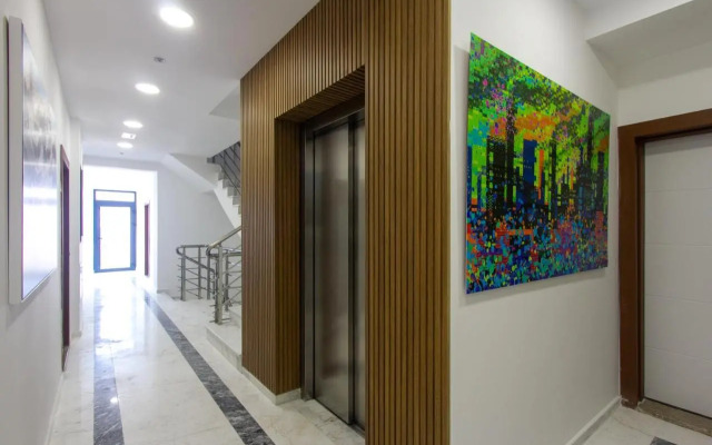 Elia Suites