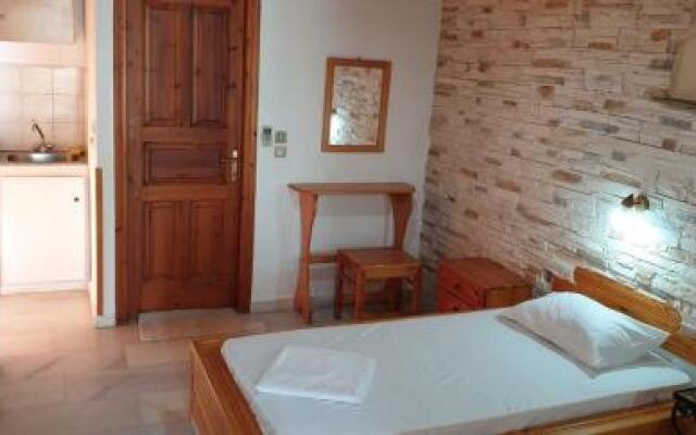 Evi Studios