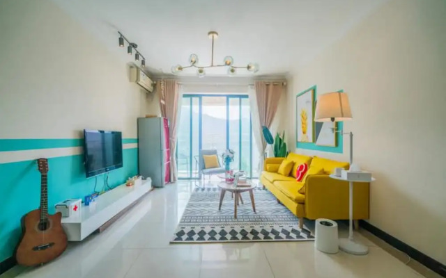 Locals Boutique Apartment Huafa Plaza 13