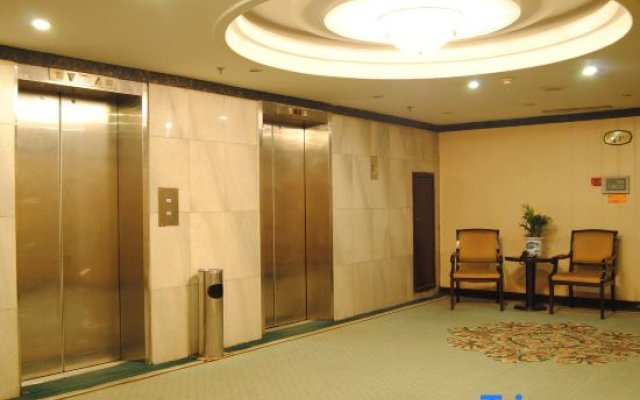 Zhengzhou Hualian Guangzhou Hotel