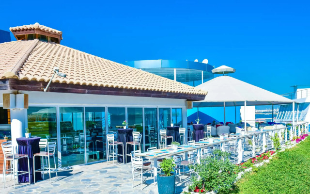 C Hotel