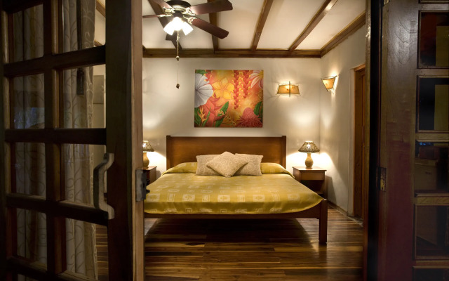 Hotel Tropico Latino