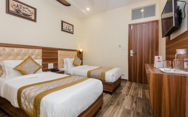 Hotel Axis International