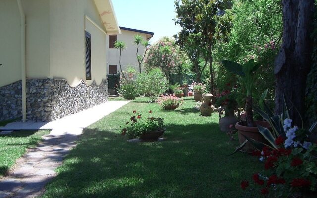 Sybaris B&B