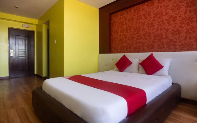 Oyo 159 San Remigio Pensionne Suites