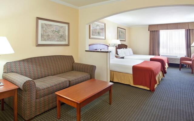 Holiday Inn Express & Suites Tucson Mall by IHG