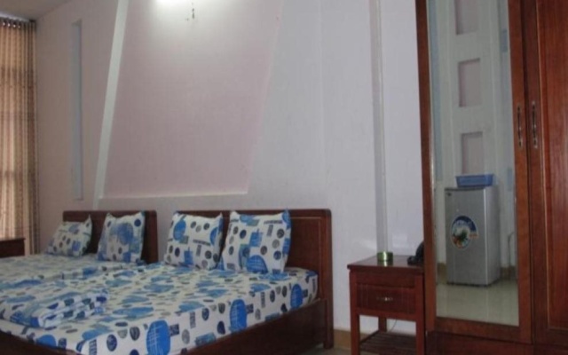 Sao Viet Hotel – Guest Rooms – Ho Chi Minh City