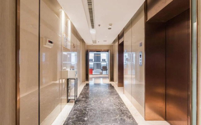 Xiangyang Langman City Hotel