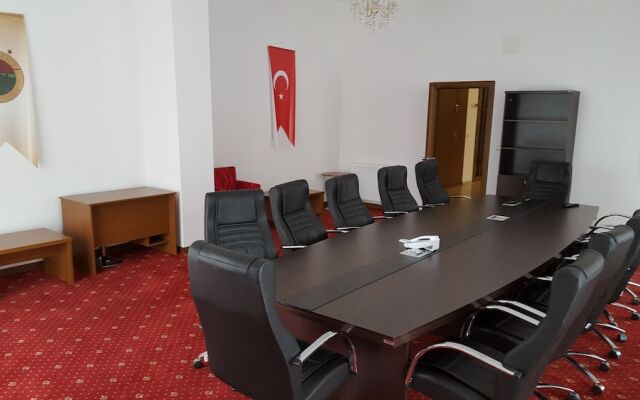 Hasdikoz Abdik Hotel