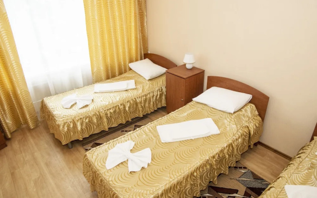 Zvezdny Park Hotel