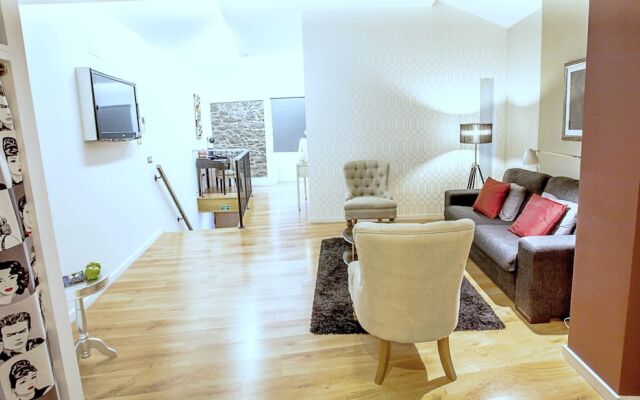 Cayres Suites Carmo