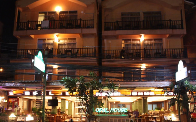 Opal House Hotel & Restaurant