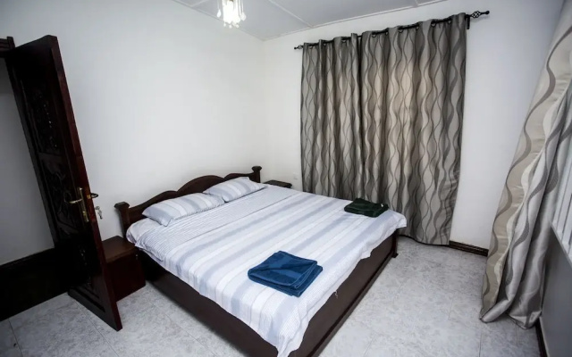 5 Bed- 10 Sleeper Luxury Villa