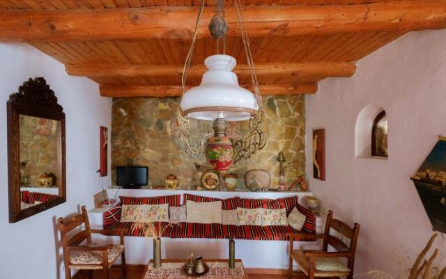 Traditional Cretan Stone House 4