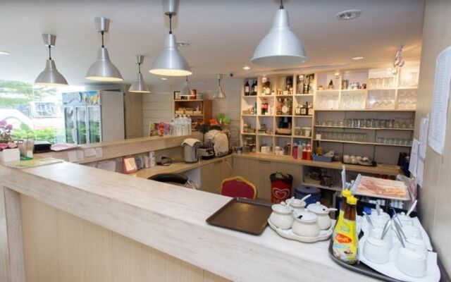 曼谷翁聿30号车站奈达酒店(Nida Rooms on Nut 30 Terminal)