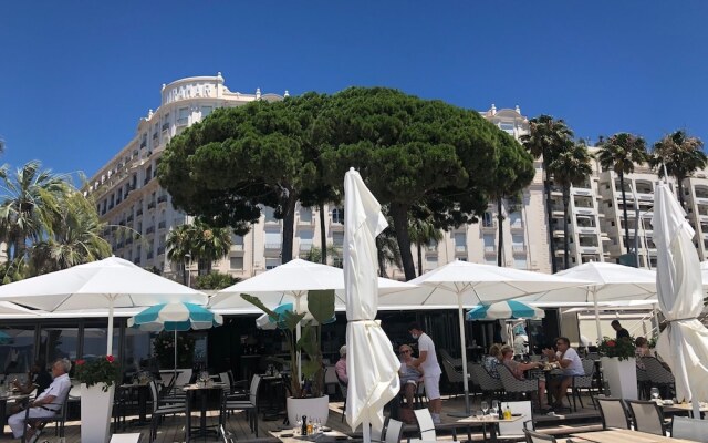 Superbe 3 pièces standing balcon étage - Apartment in Cannes - Photo 4