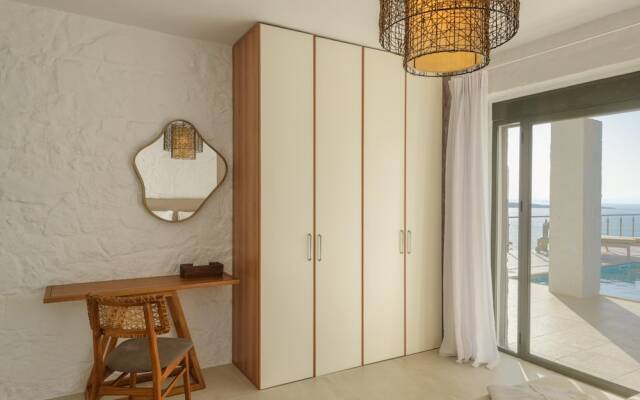 Villa Anton by Cura Villas Collection