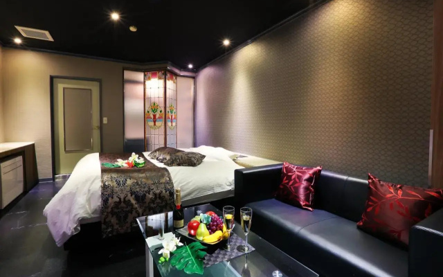 Hotel Bijou (Adult Only)