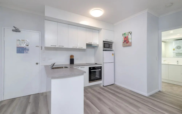 Seascape Holidays - Coral Apartments