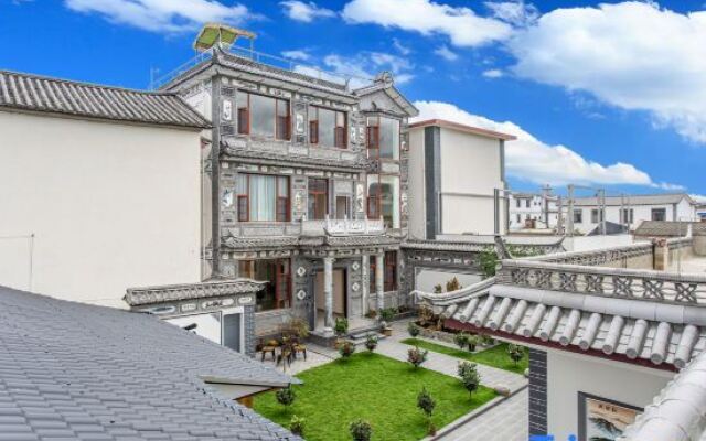 Slow Time Erfeng Light Intelligent Art Villa