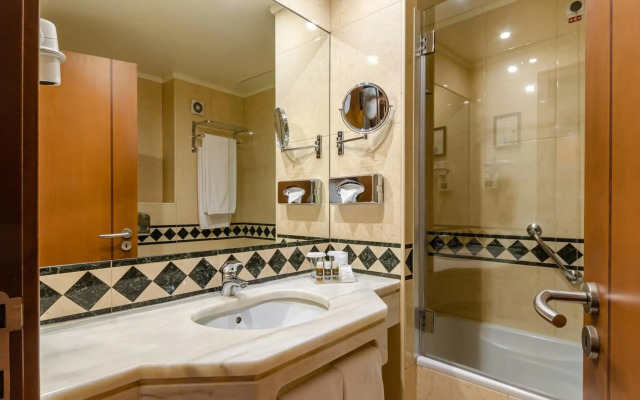 TURIM Restauradores Hotel