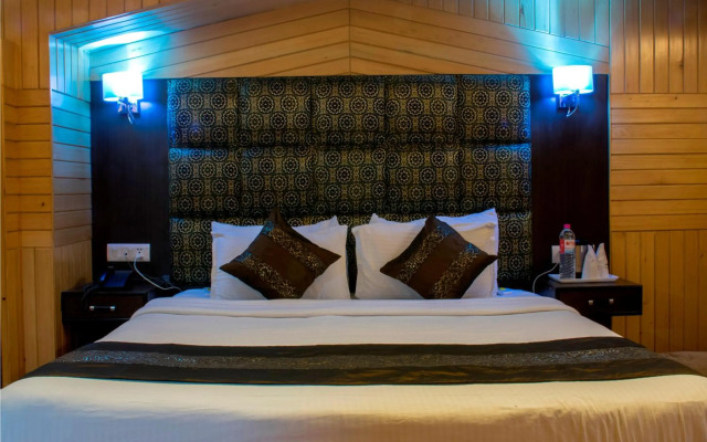 Hotel Pacific