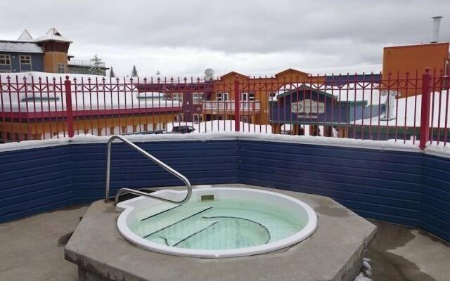 Vance Creek Hotel & Conference Centre