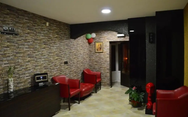 Bon Bon Hotel