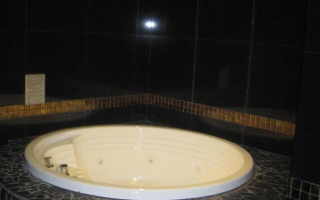 Sensaciones Motel Boutique - Adults Only