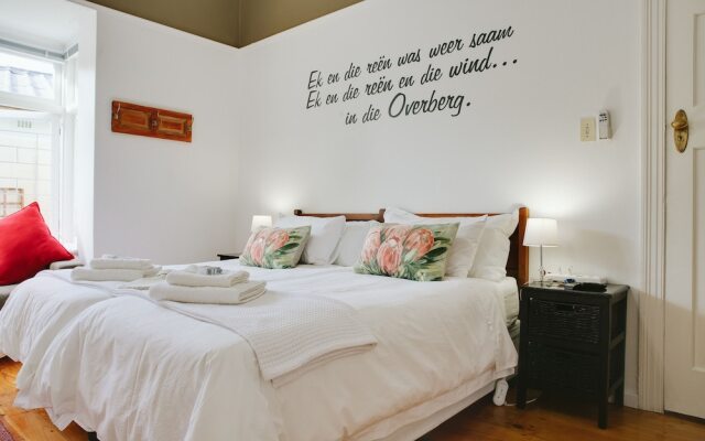 6 On Kloof Guest House