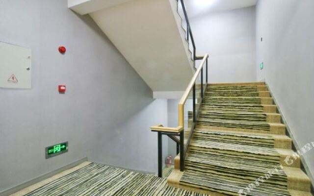 五台山庆丰酒店