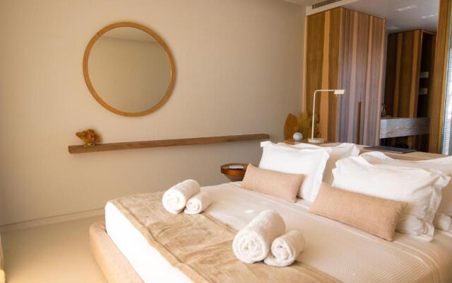 Avgoustos Suites - Adults only