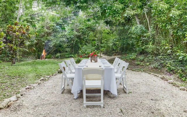 The Explorean Selva Maya Kohunlich