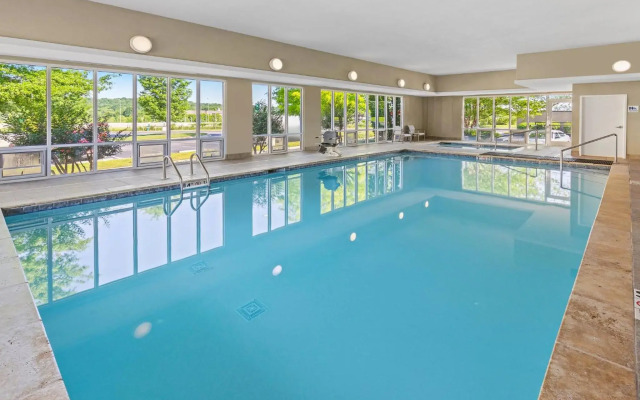 Holiday Inn Express Hotel Ooltewah Springs-Chattanooga by IHG