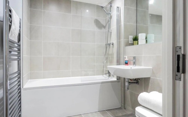 Tudors eSuites Birmingham Apartments Jewellery Quarter