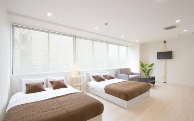 Cozy and Convenient Royal Heights