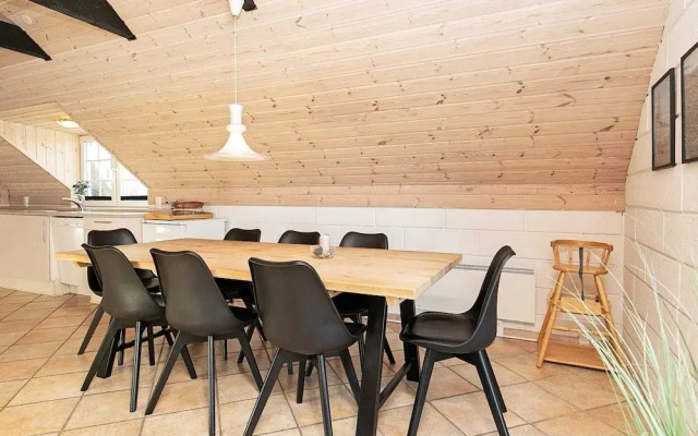 8 Person Holiday Home in Ringkobing-by Traum