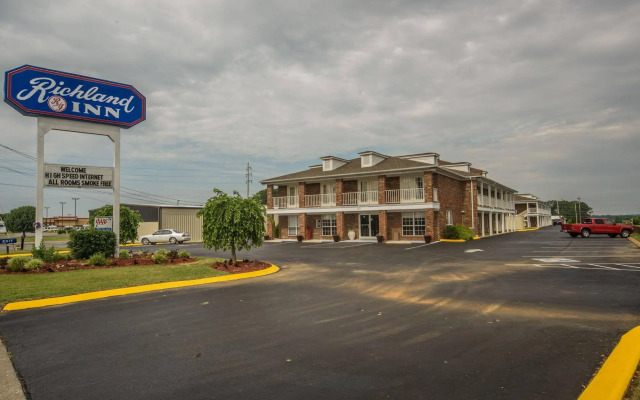 Richland Inn Lawrenceburg