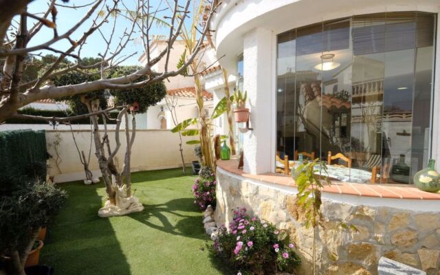 House Isis II Miami Platja