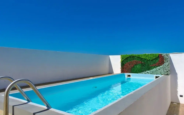 Apartment With Roof Garden & Pool - L-6