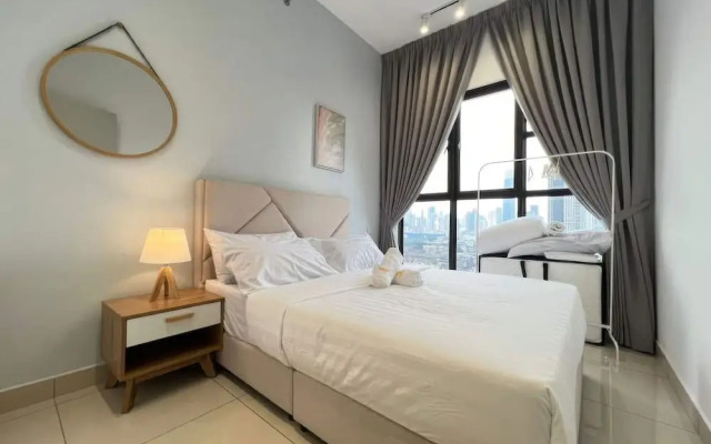 Trion Residence by Emily in Town