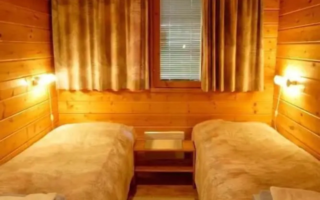Jeris Hotel & Cabins
