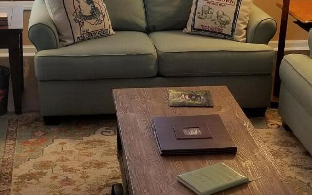 Waters Run Guest House & Suite