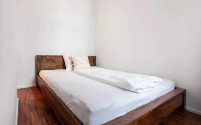 Cozy and central City Apartment at the Belvedere