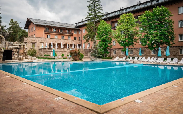 Spa Hotel Dvoretsa