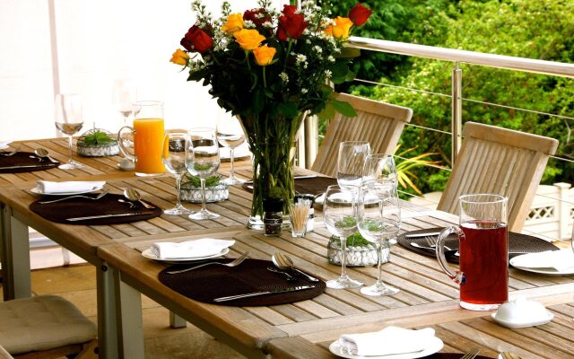 Four Palms Accommodation